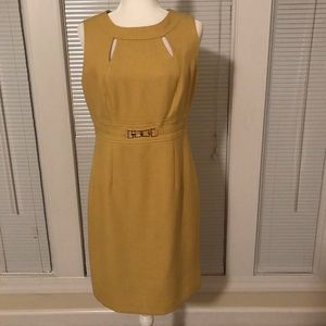NWOT TAHARI ASL Sleeveless Cutout Neckline Sheath Dress Dijon Yellow Size 8